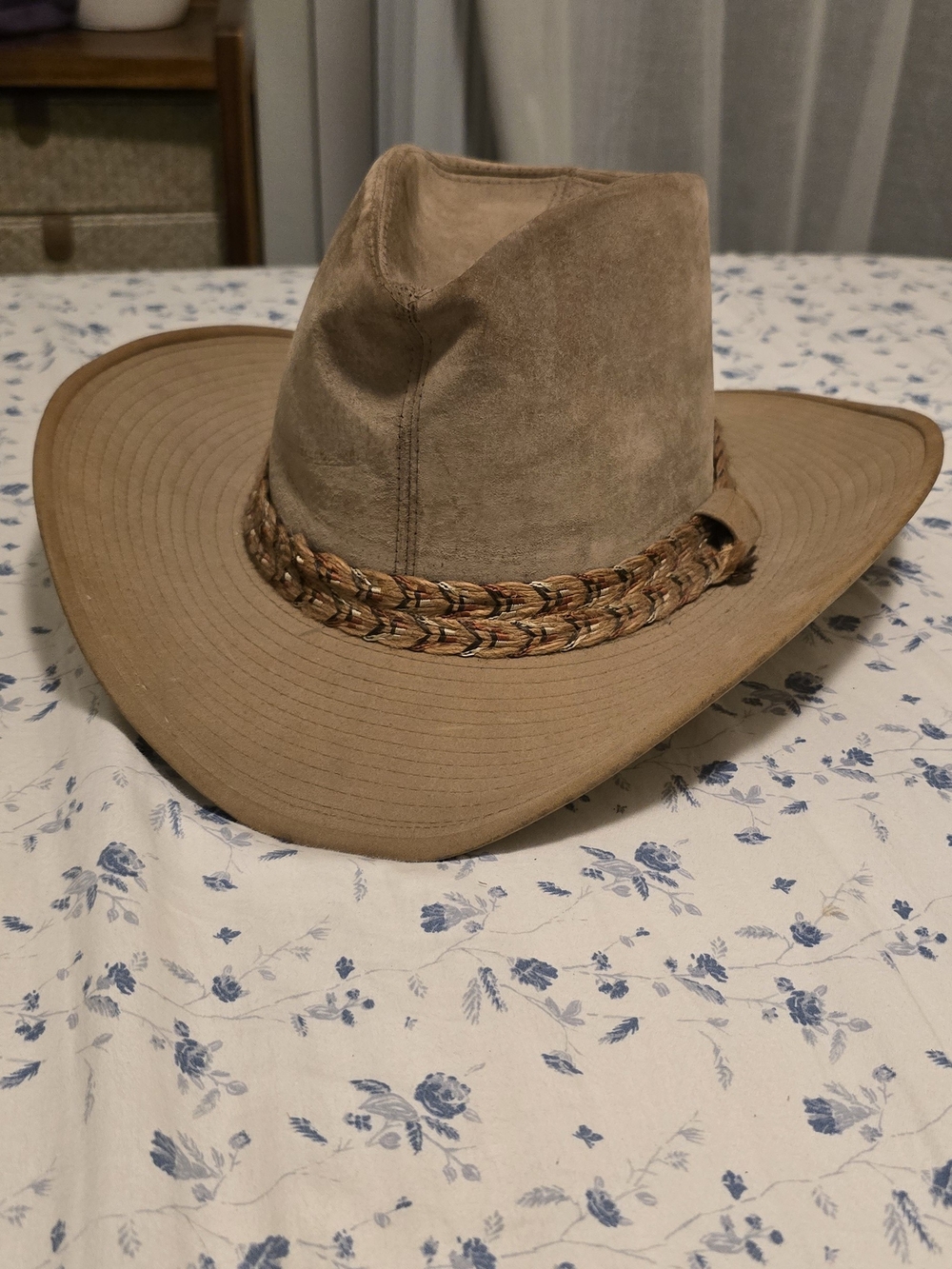 Vintage Resistol Self-Conforming Suede Cowboy Hat 7 1/4 Tan Western Ranchman